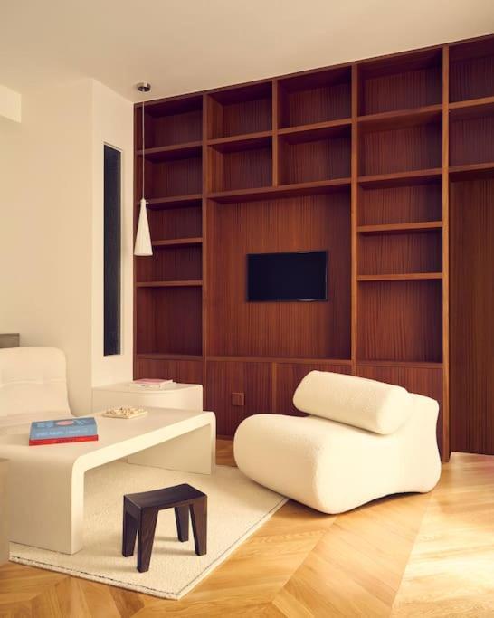 Elegant Moderne Au Coeur De Appartamento Parigi