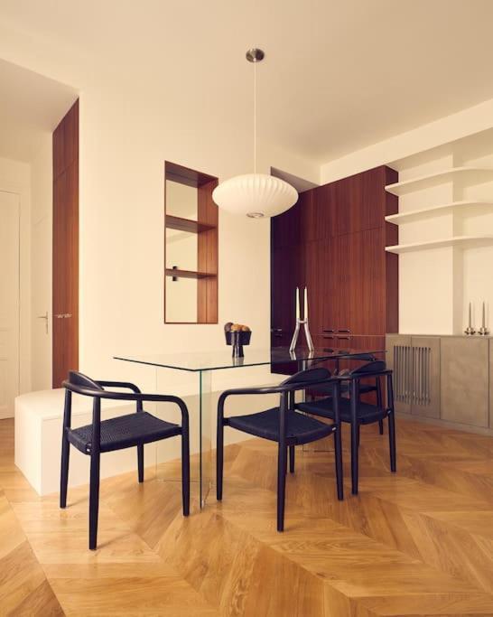 Elegant Moderne Au Coeur De Paris